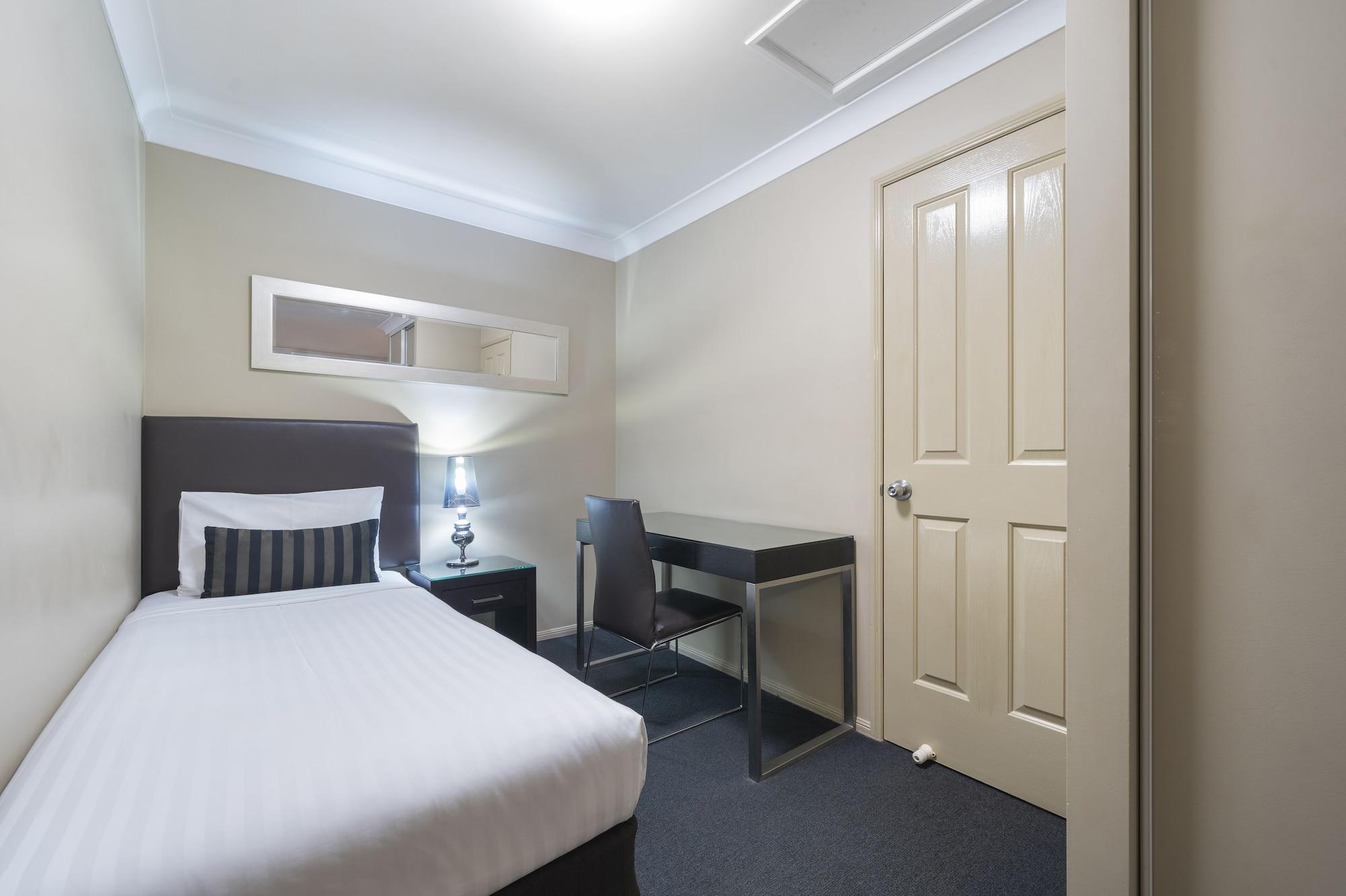 เบสท์เวสเทิร์นพลัสแอมบาสซาเดอร์ออนรุทเวนมอเตอร์อิน Motel ทูวูมบา ภายนอก รูปภาพ