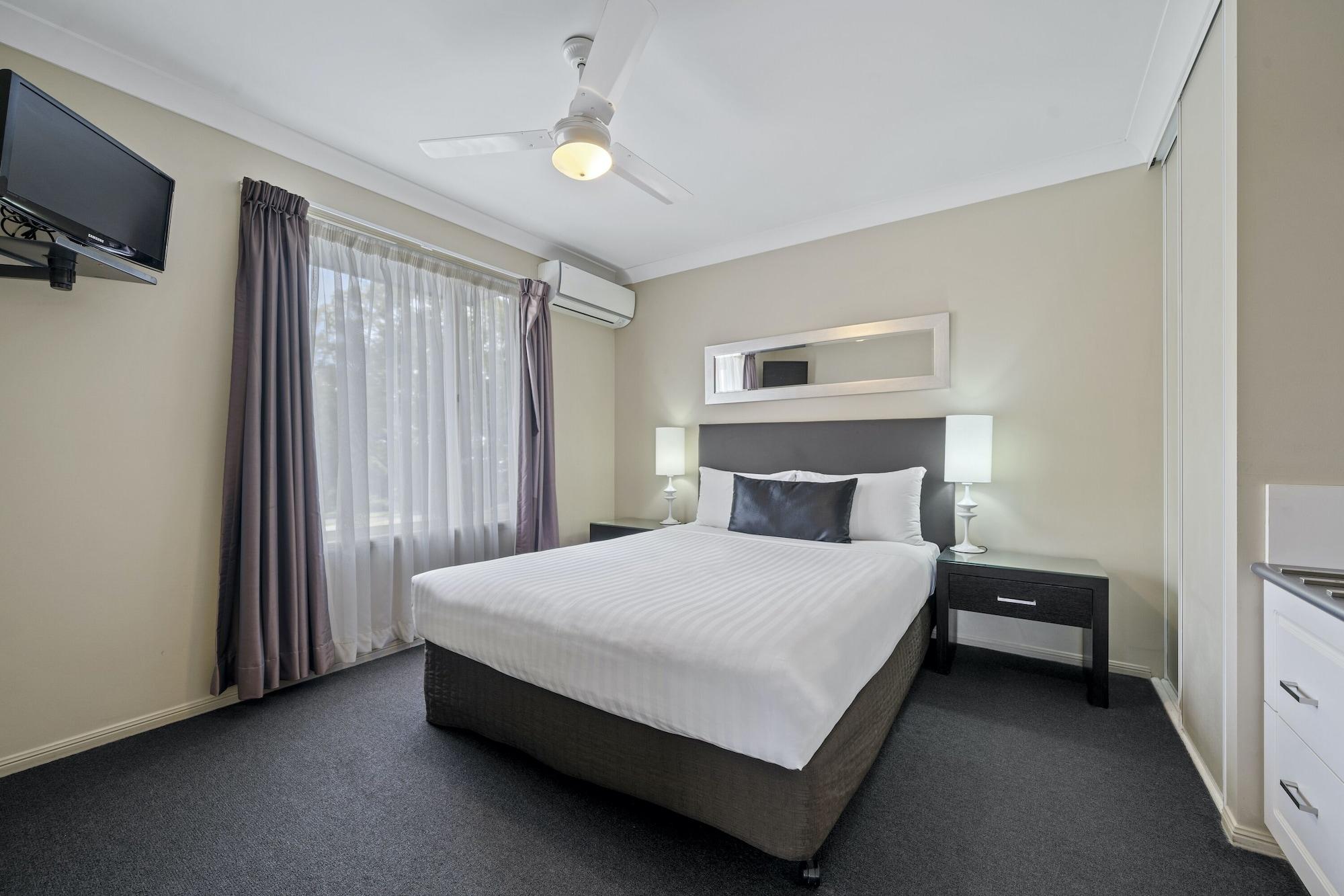 เบสท์เวสเทิร์นพลัสแอมบาสซาเดอร์ออนรุทเวนมอเตอร์อิน Motel ทูวูมบา ภายนอก รูปภาพ